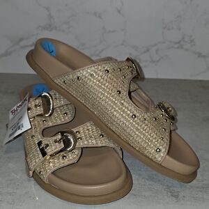 Steve Madden Tan Connely Buckle Sandal Sz 7.5 New Without Box